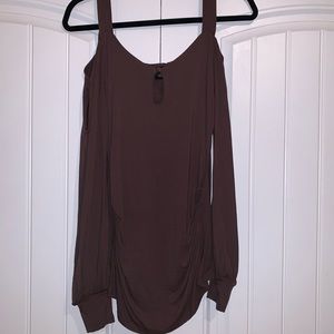 👁‍🗨7@$25👁‍🗨 Arden B cold shoulder